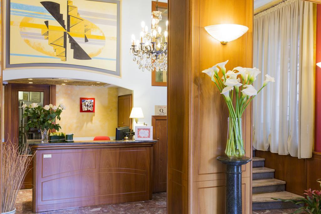 Hotel Londra Alessandria Exterior foto