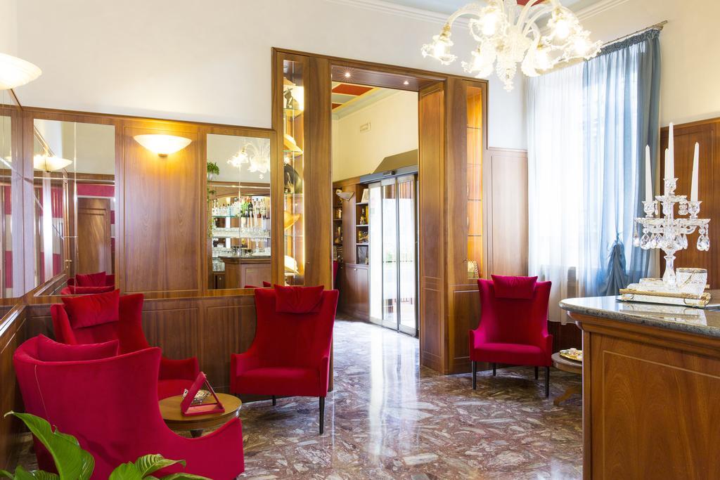Hotel Londra Alessandria Exterior foto